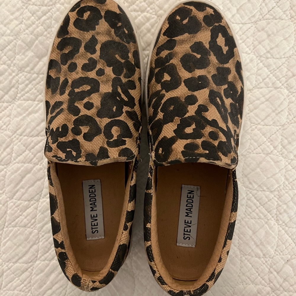 Steve Madden slip-on shoes